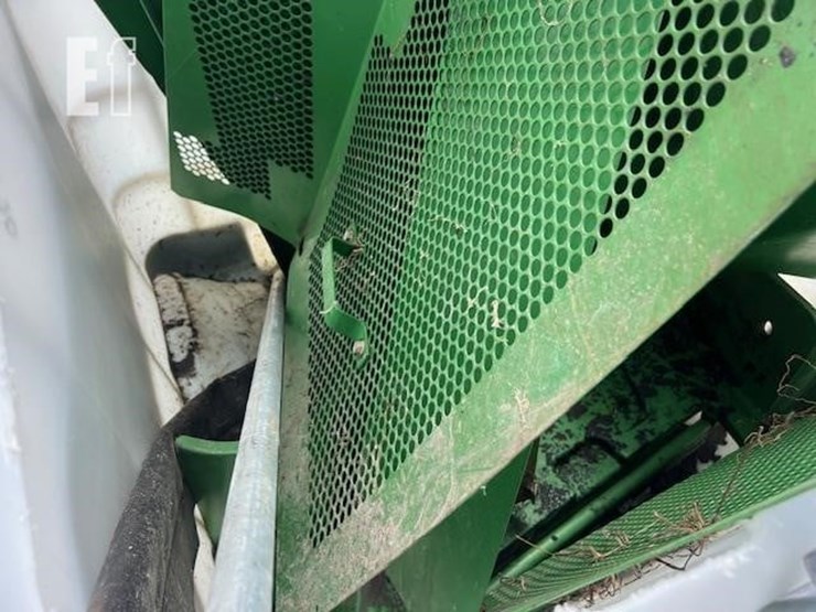 2011-john-deere-9770-sts-image-73