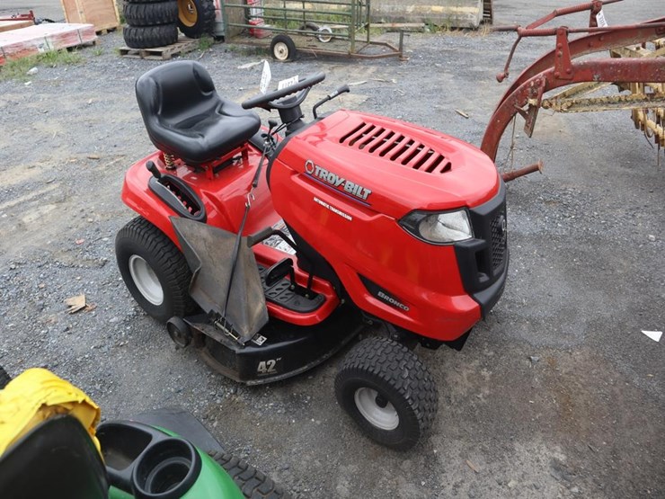 troy-bilt-bronco-image-2