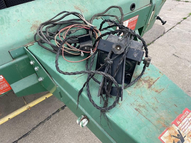 john-deere-530-image-27