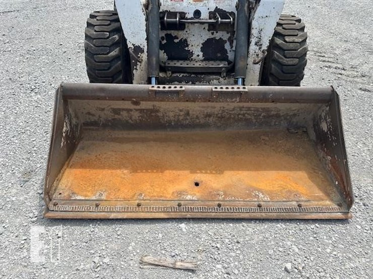 bobcat-s220-image-21