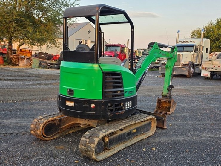 2017-bobcat-e26-image-4