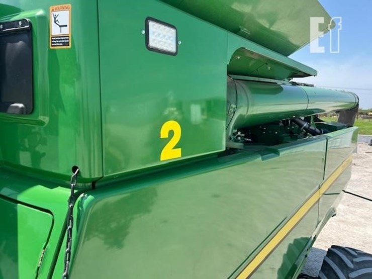 2014-john-deere-s670-image-82