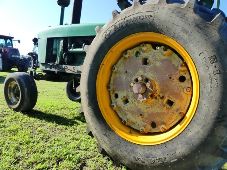 john-deere-4020-image-7