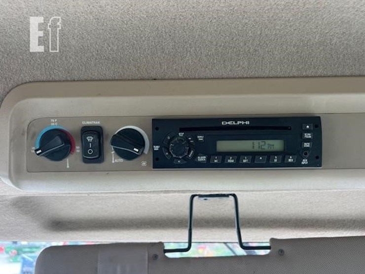 2011-john-deere-9770-sts-image-66