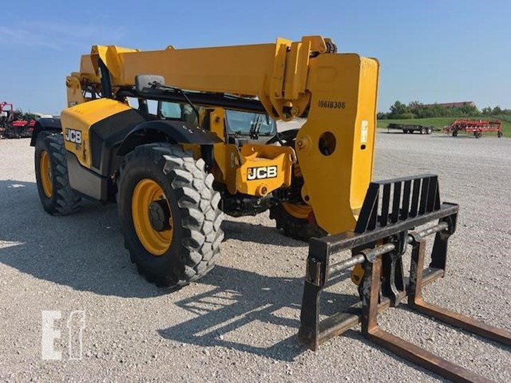 2016-jcb-507-42-image-10