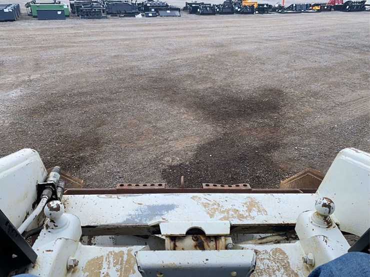 bobcat-743b-image-23