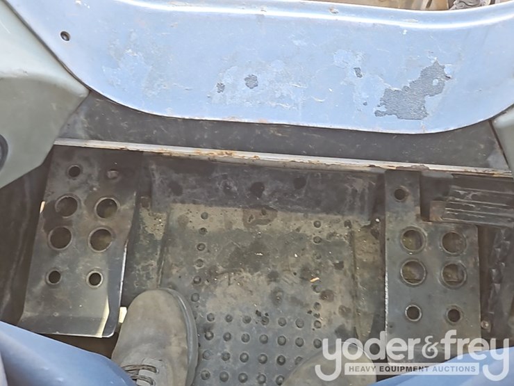 2018-bobcat-t590-image-26