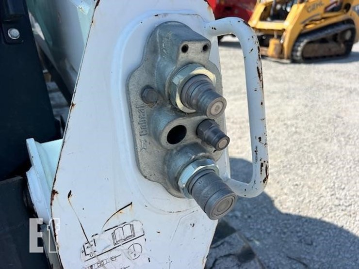 2021-bobcat-t595-image-9