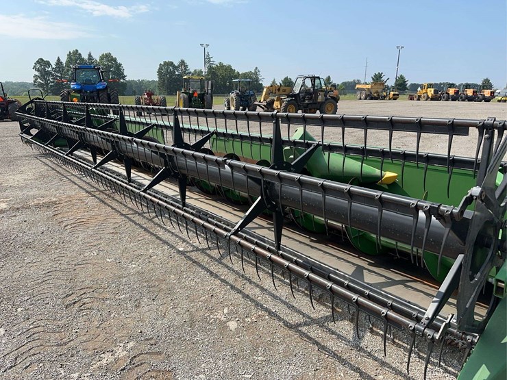 2013-john-deere-635f-image-12