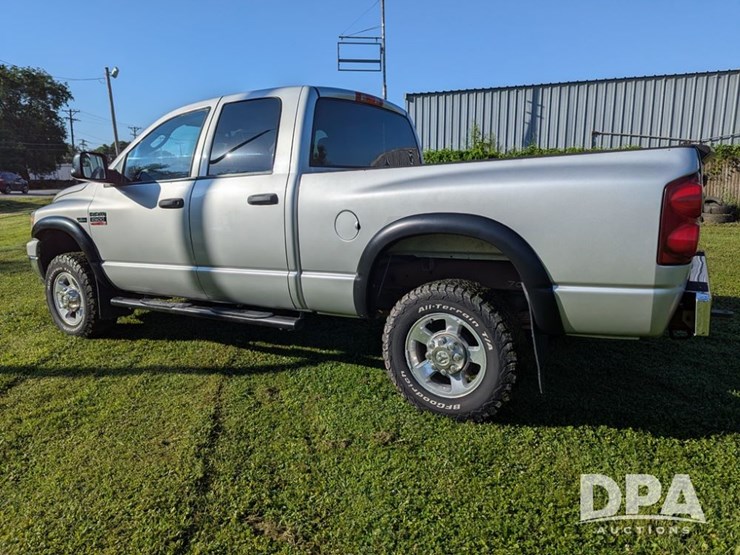 2009-dodge-ram-2500-image-8