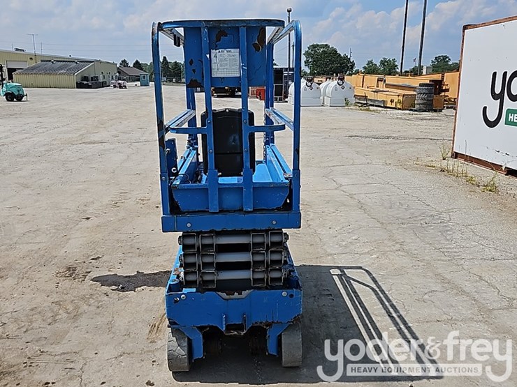2016-genie-gs1930-image-6