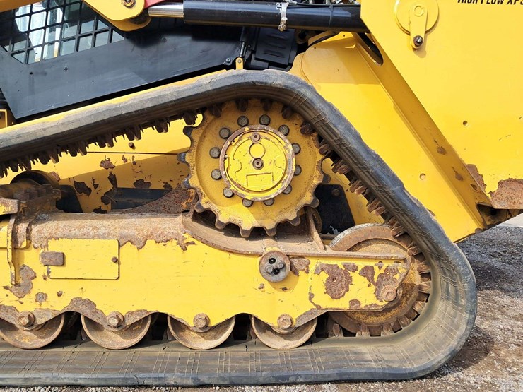 2017-caterpillar-279d-image-5