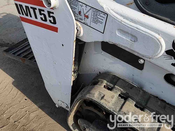 2011-bobcat-mt55-image-10