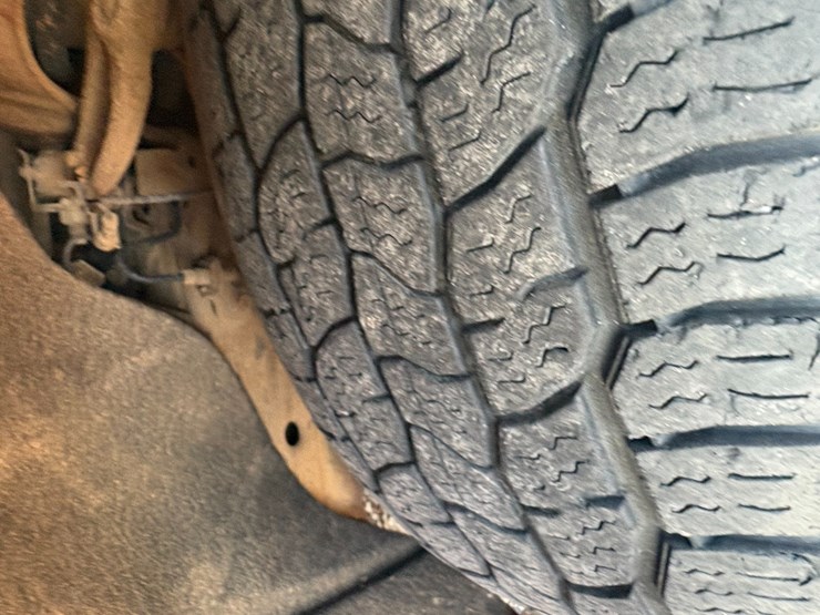 2020-chevrolet-silverado-1500-image-9