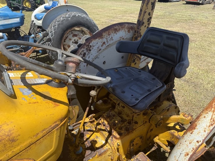 ford-tractor-image-10