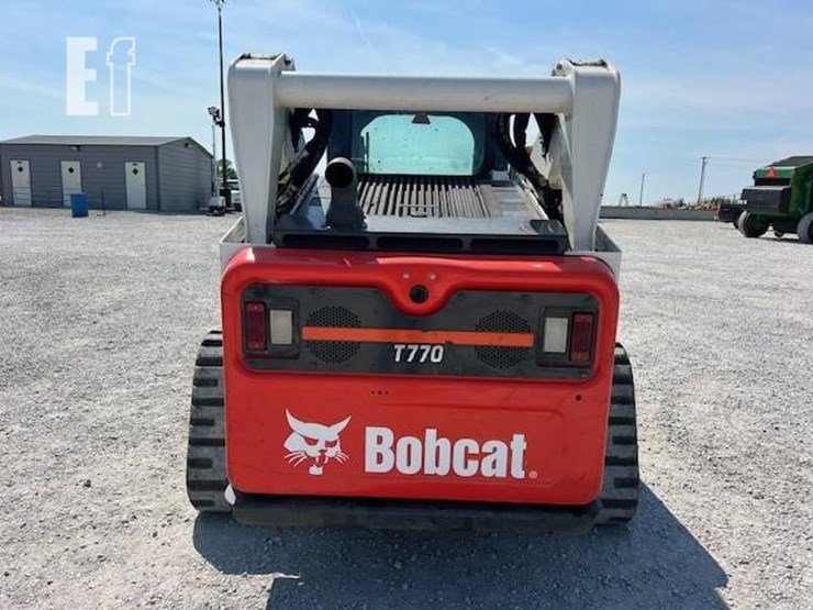 2023-bobcat-t770-image-4