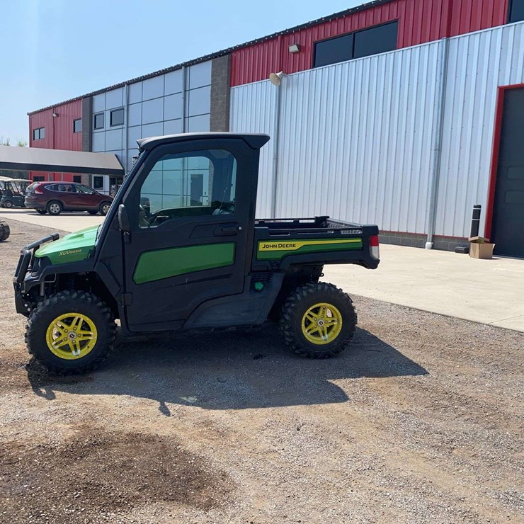 2023 JOHN DEERE GATOR
