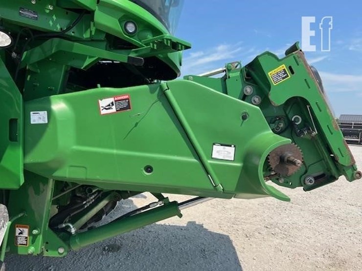 2014-john-deere-s670-image-76