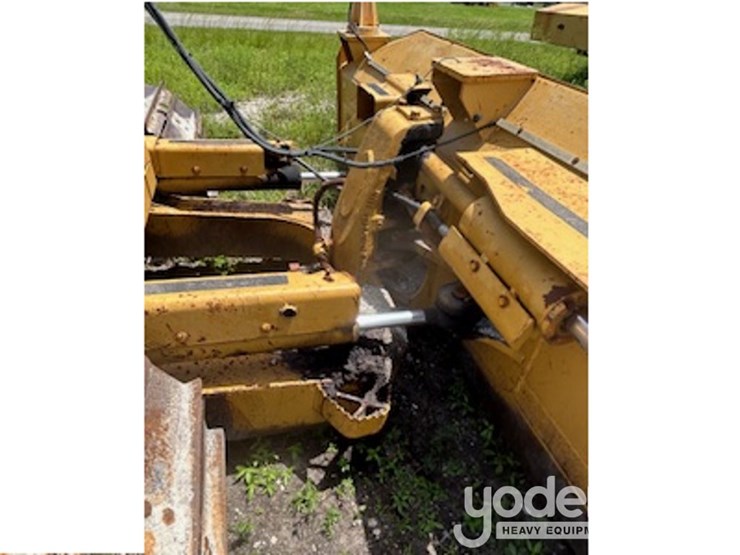 2005-caterpillar-d5n-image-5