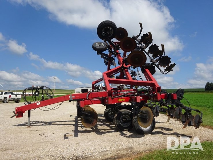 case-ih-5300-image-41
