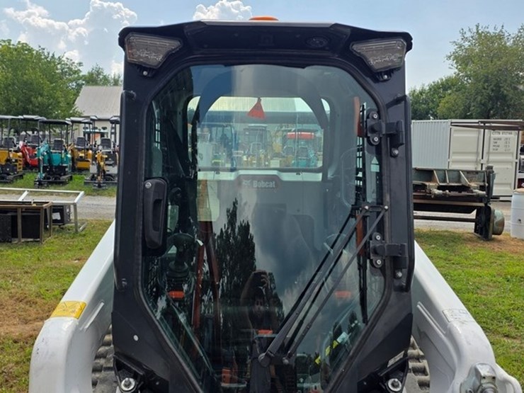 2023-bobcat-t66-image-39