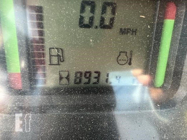 john-deere-6415-image-48