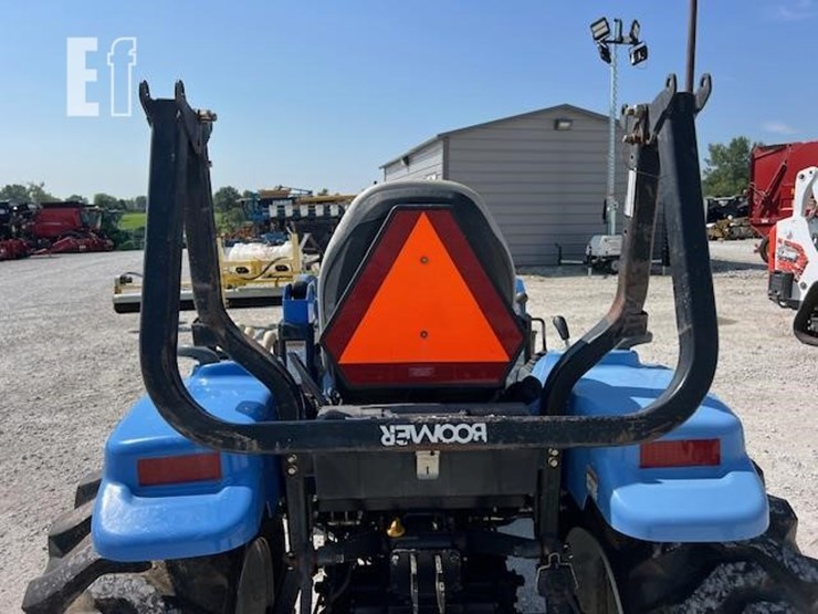 2008-new-holland-t2220-image-16