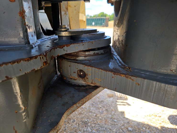 2012-terex-ta400-image-56