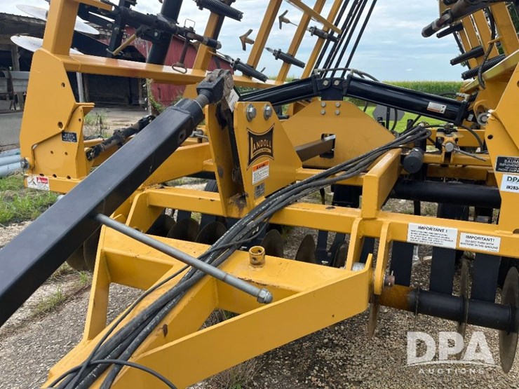 2006-landoll-850-image-15