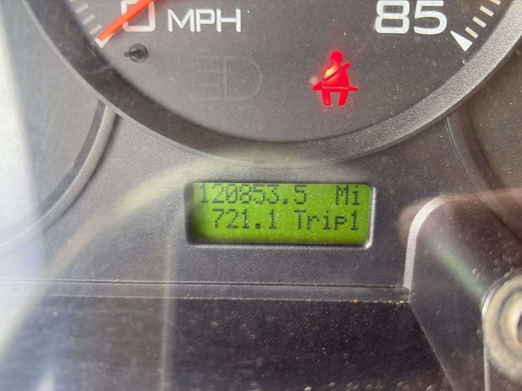 2006-ford-lcf-image-34