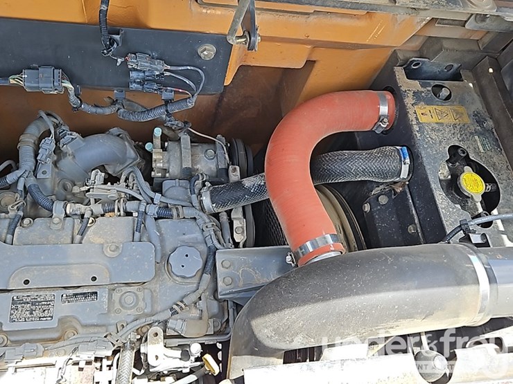 2018-case-cx145dsr-image-38
