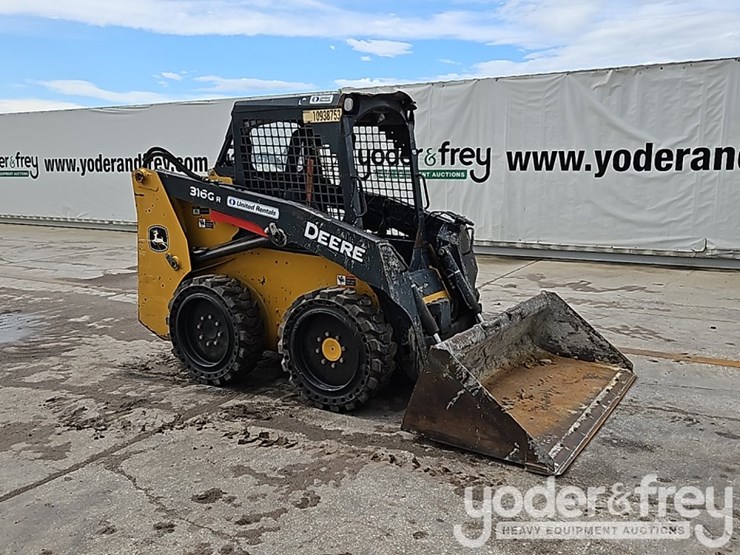 2019-deere-316gr-image-7