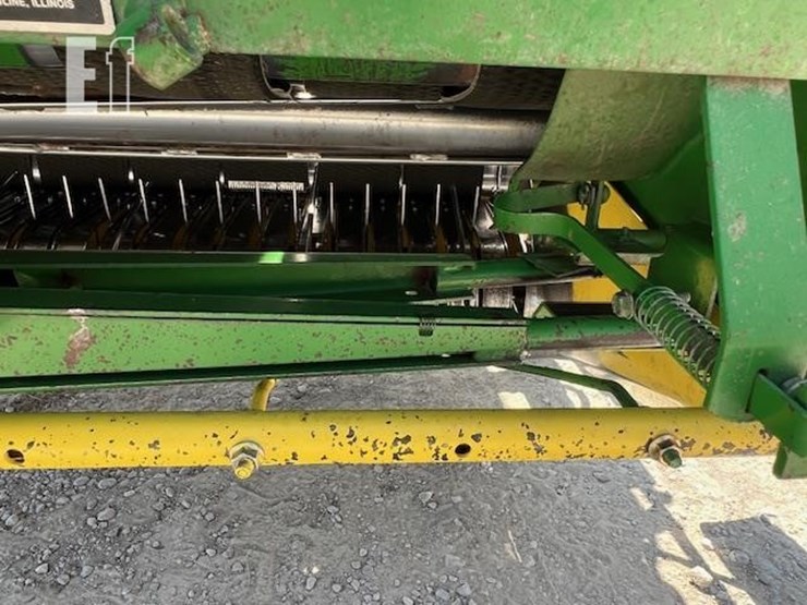 1991-john-deere-535-image-18