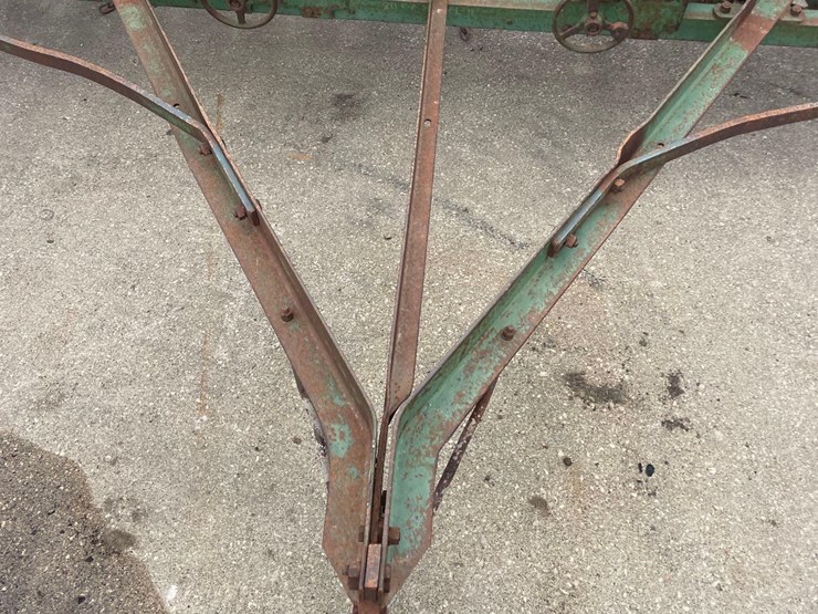 john-deere-b-image-9