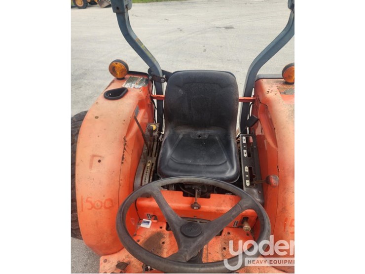 2015-kubota-l4701dt-image-6