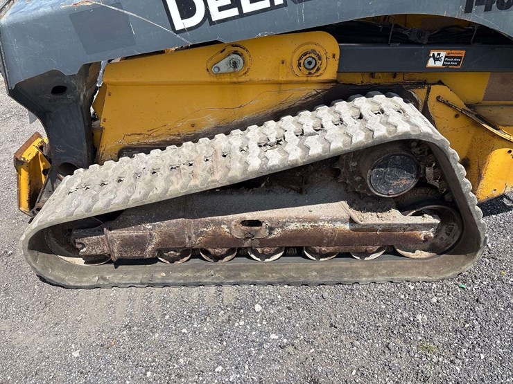 deere-331g-image-6