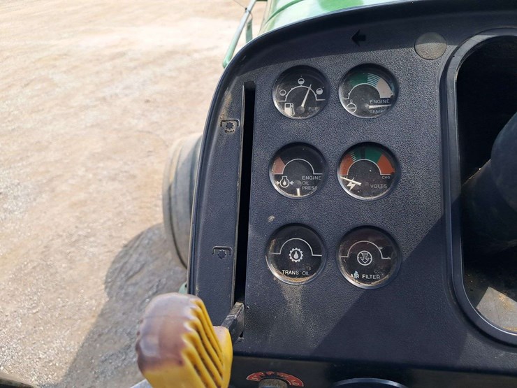 john-deere-4440-image-22