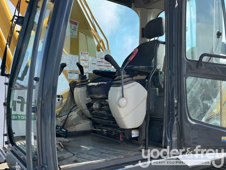 2021-kobelco-sk210-image-21