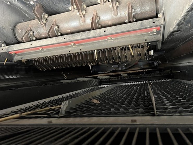 2023-case-ih-8250-image-11