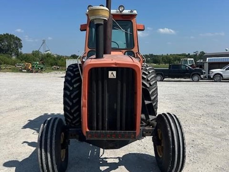 allis-chalmers-7020-image-9