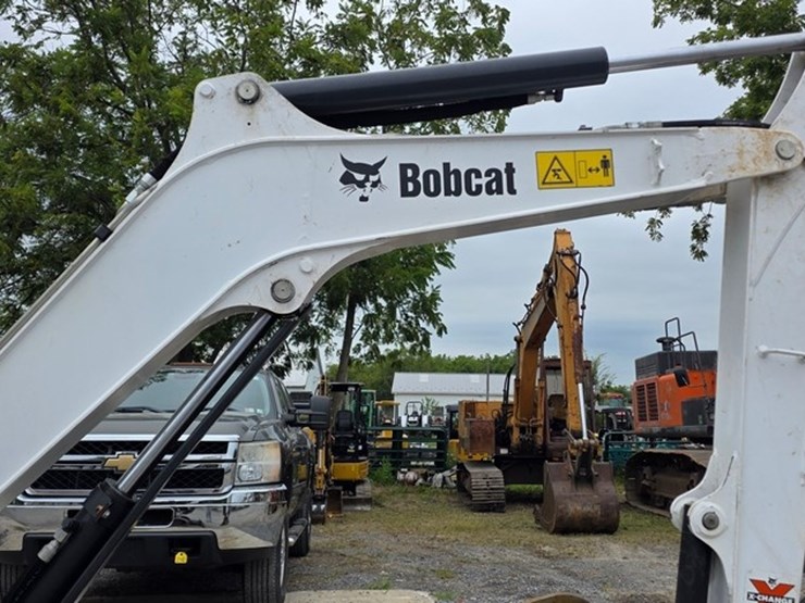 2019-bobcat-e35i-image-39
