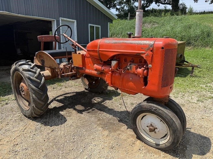 allis-chalmers-c-tractor-image-3