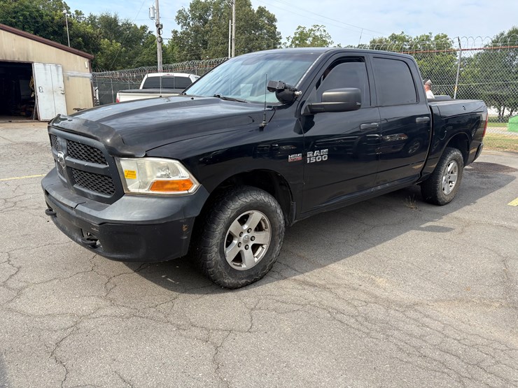 2013-dodge-ram-1500-image-1