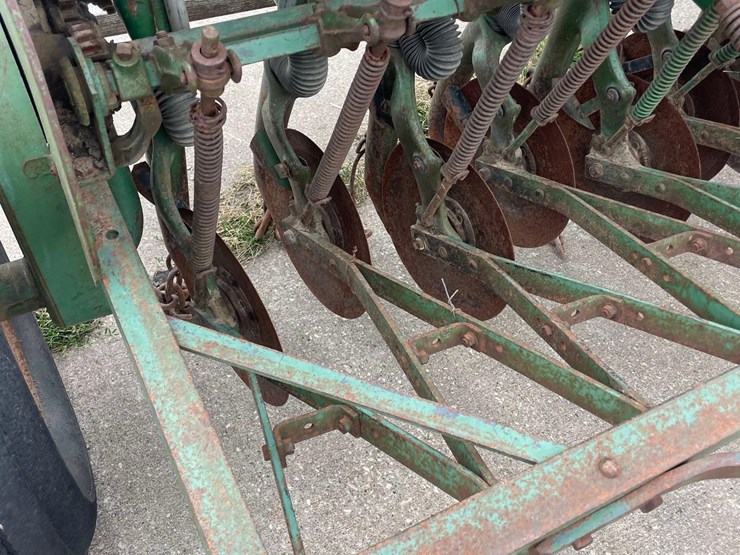 john-deere-b-image-7
