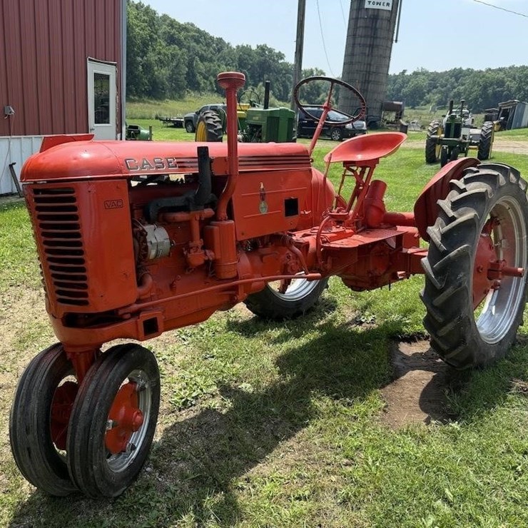 CASE VAC Tractor