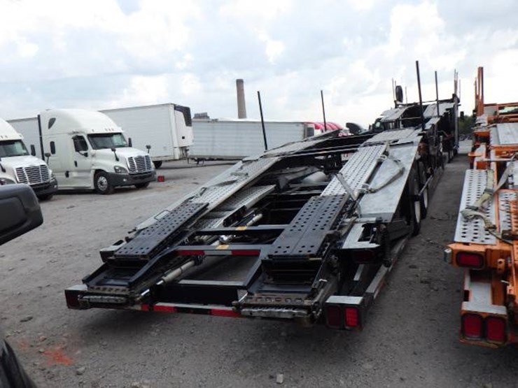 2022-kenworth-w990-image-8