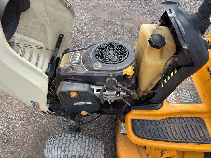 cub-cadet-lt1040-image-13