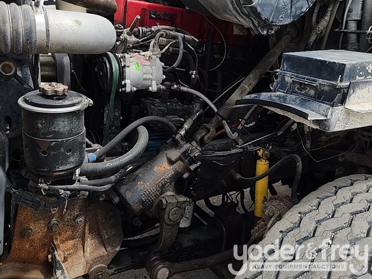 1998-ford-l9000-image-21