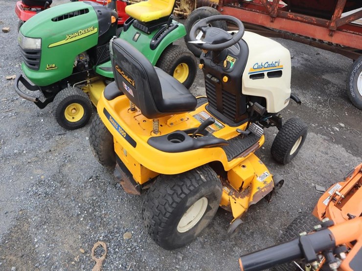 cub-cadet-lt1045-image-8