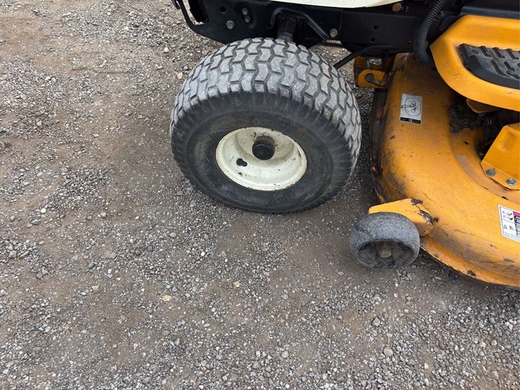 cub-cadet-lt1040-image-6